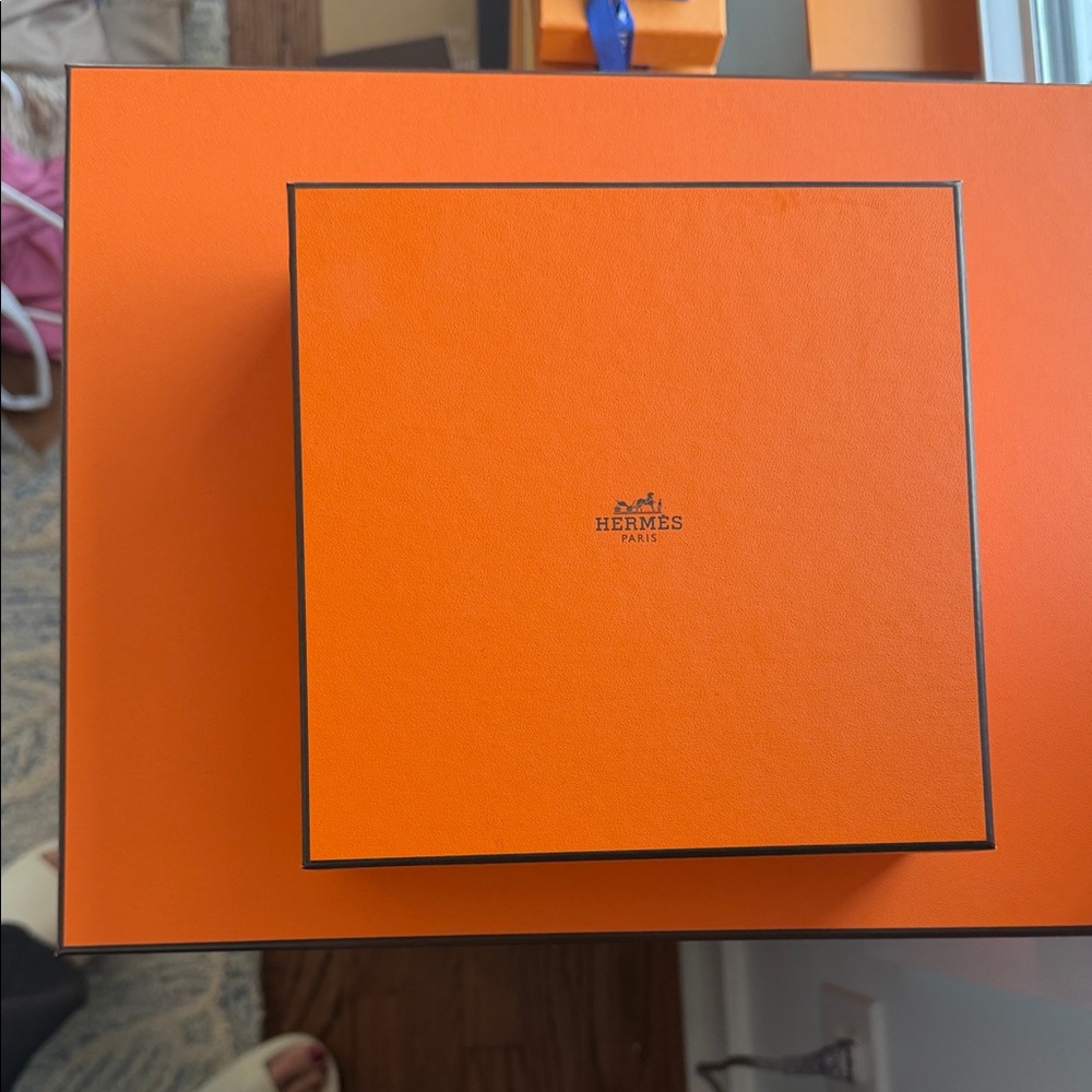 Hermes Orange Box